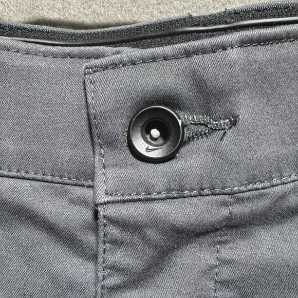 Nike Chino Short Mens Blue Dri Fit Mid-Rise Slash Pocket Flat Front Size 33 - Picture 2 of 6